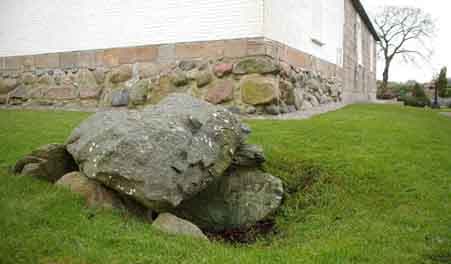 Hellekiste, Horne (Bronzezeitgrab)